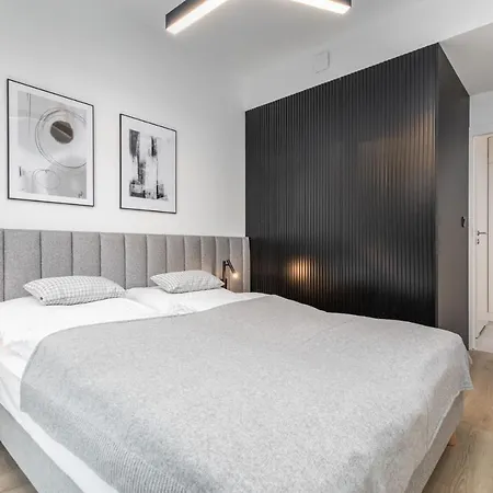Shellter 117 M - By Jantar Apartment