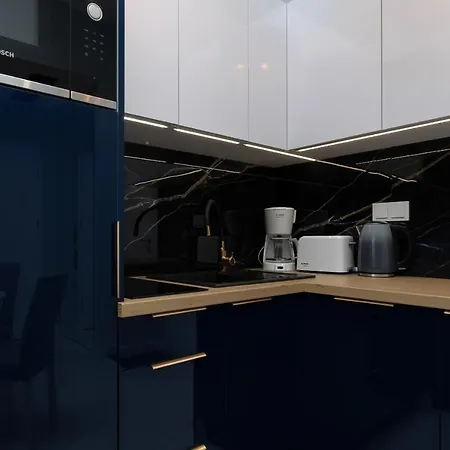 Shellter 117 M - By Jantar Apartment